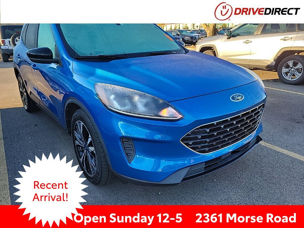 Used 2021 Ford Escape SE w/ SE Sport Appearance Package