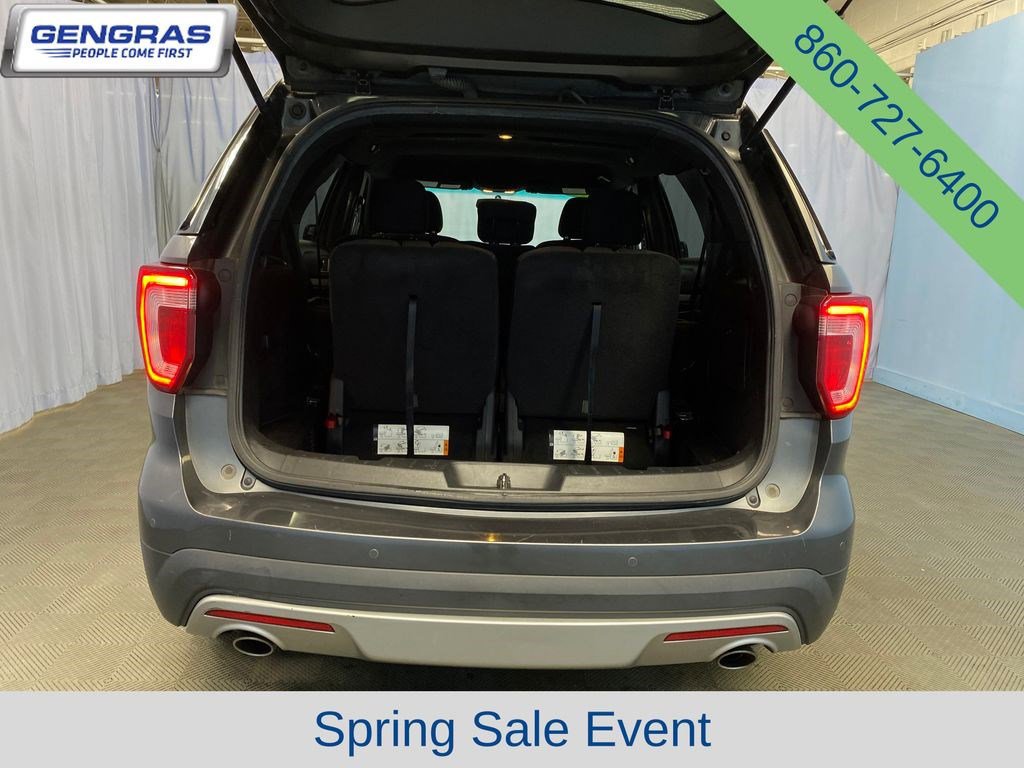 Used 2016 Ford Explorer XLT AWD/4WD image 30