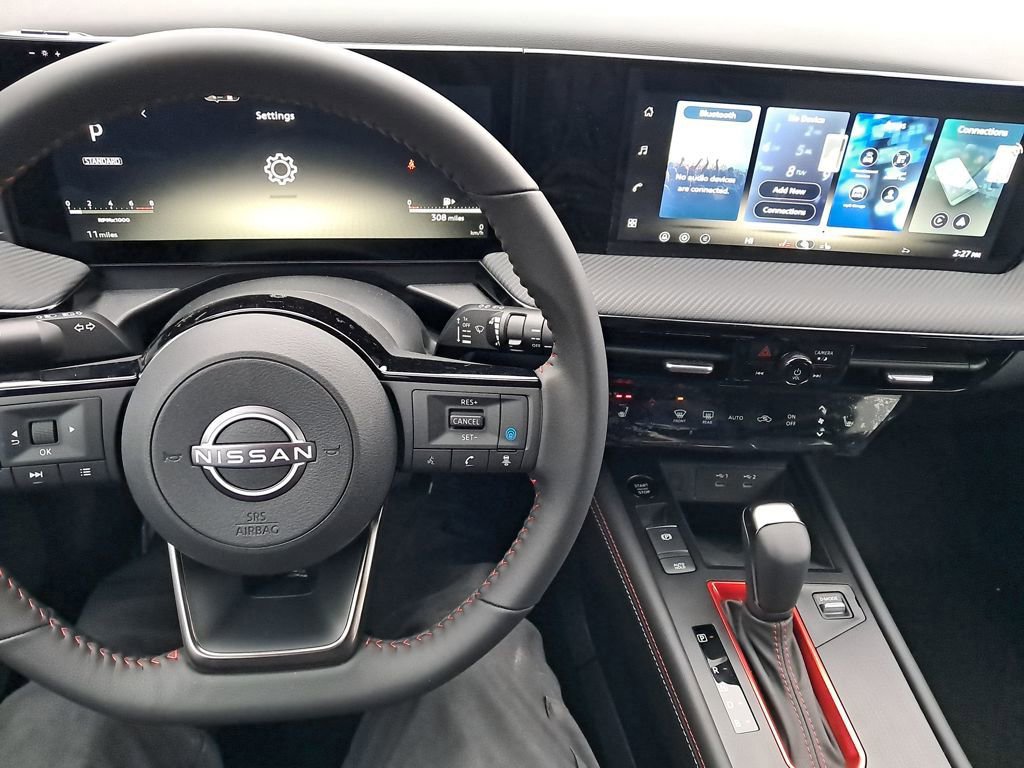 New 2026 Nissan Kicks SR w/ Cold Weather Package image 25