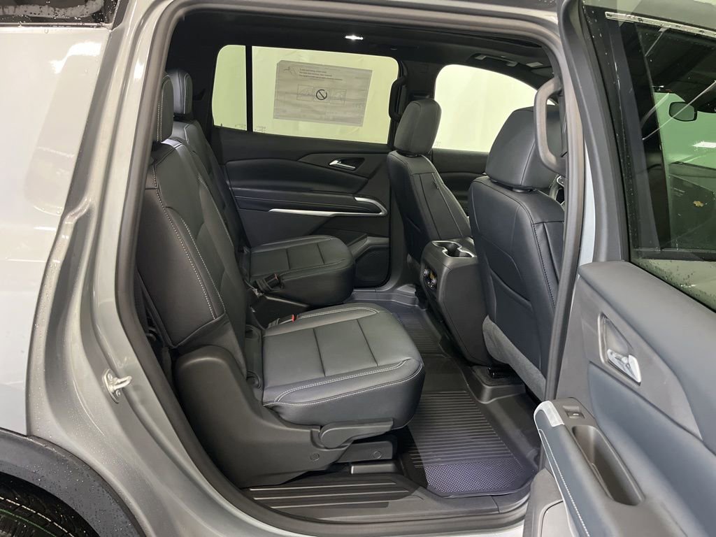 New 2026 Chevrolet Traverse LT w/ Sun and Wheel Package AWD/4WD image 22