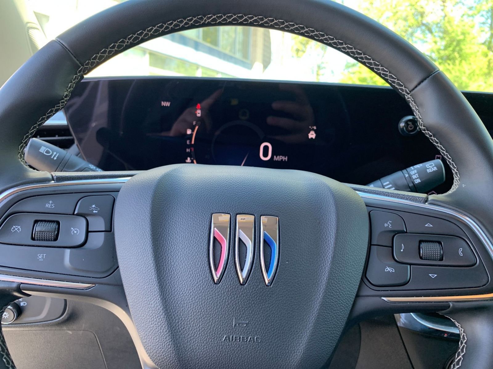 Used 2025 Buick Encore GX Preferred image 27