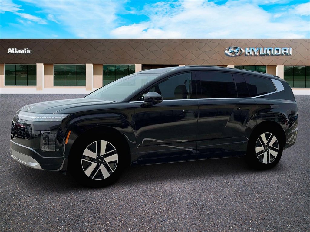 New 2026 Hyundai Ioniq 9 SEL image 2