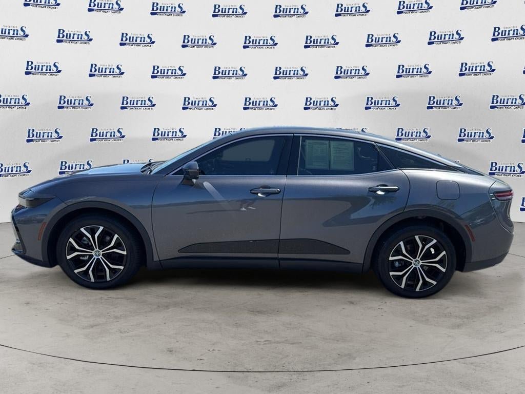 Used 2023 Toyota Crown AWD/4WD image 4