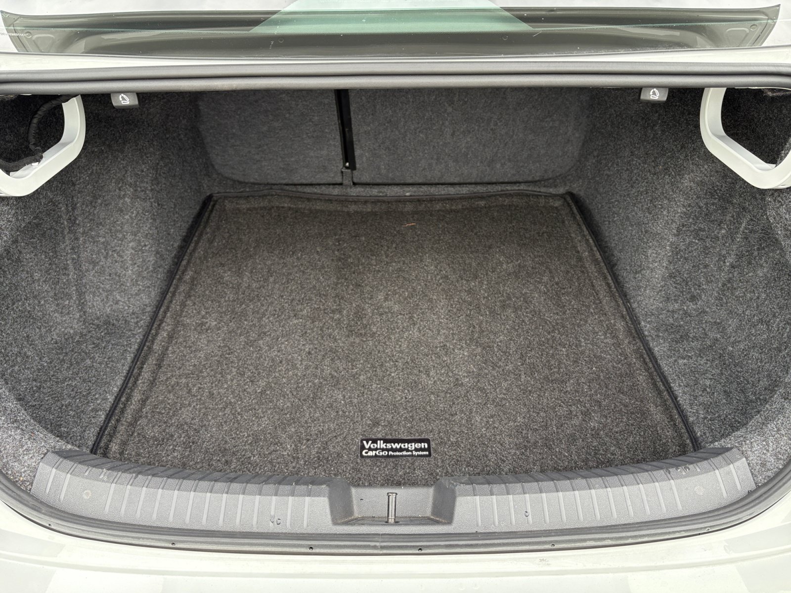 Certified 2024 Volkswagen Jetta Sport FWD image 12