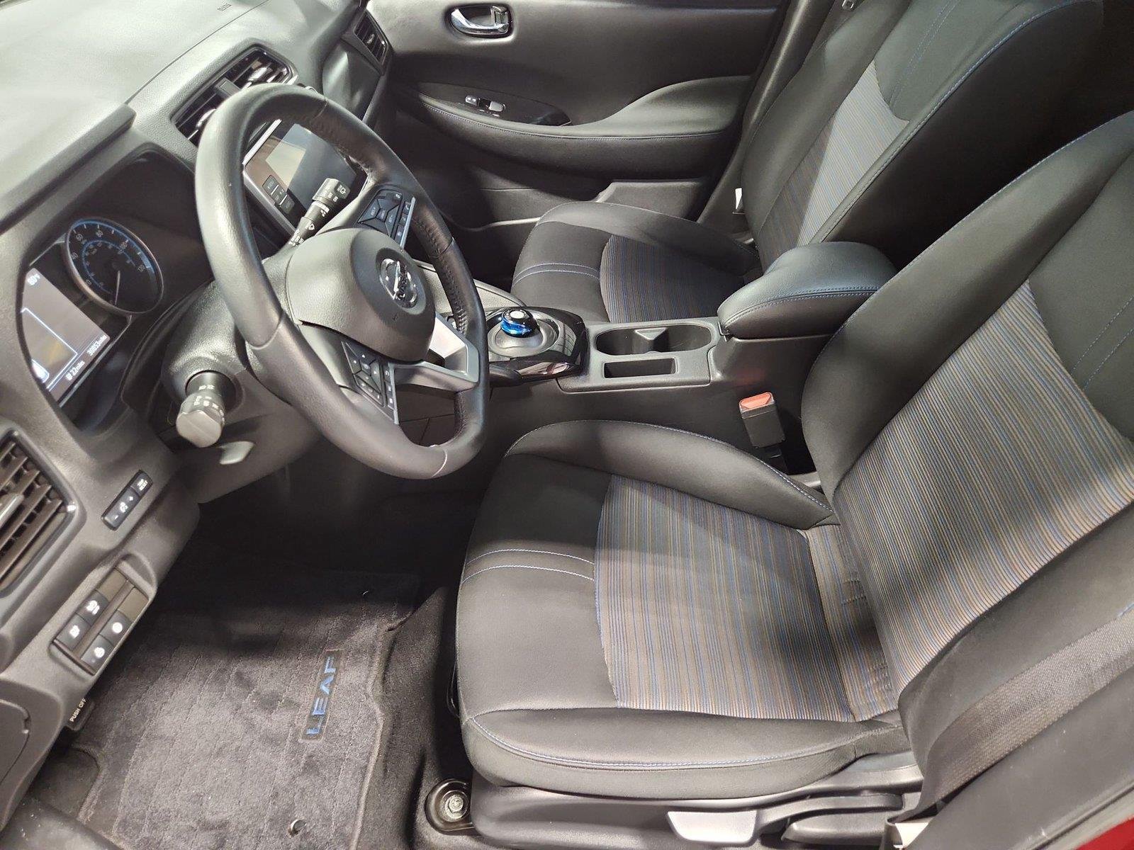 Used 2022 Nissan Leaf SV FWD video 1