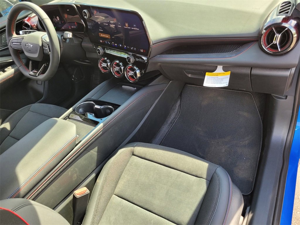 New 2025 Chevrolet Blazer EV RS image 12