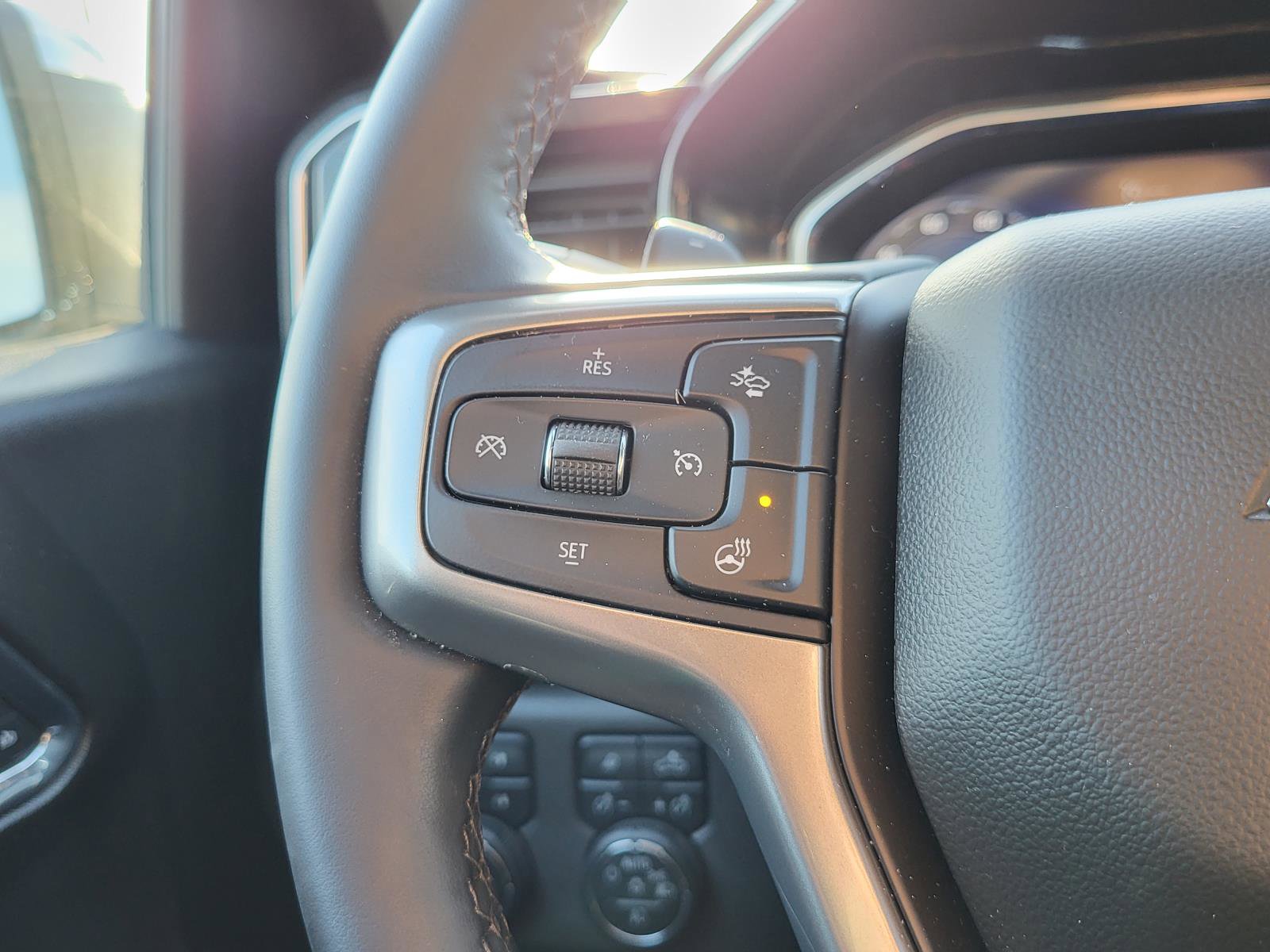 Used 2024 Chevrolet Silverado 1500 LTZ w/ Technology Package image 22