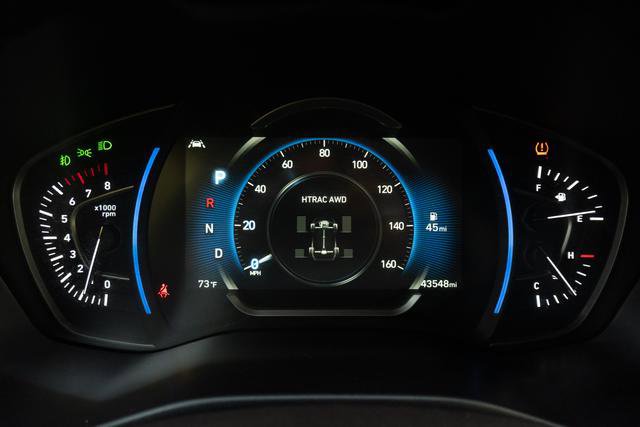 Used 2020 Hyundai Santa Fe Limited image 19