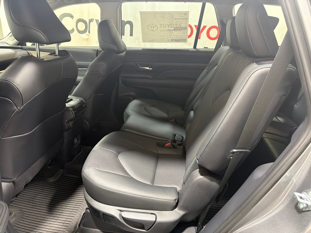 New 2026 Toyota Grand Highlander AWD image 20