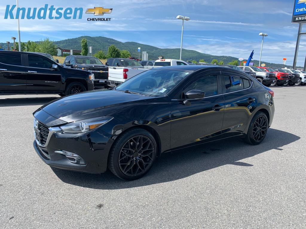 Used 2017 MAZDA MAZDA3 Grand Touring w/ Premium Equipment Package FWD image 3