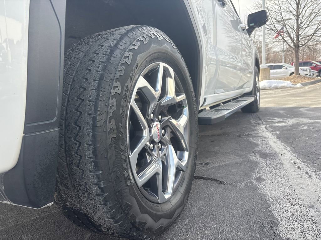 Used 2023 GMC Sierra 1500 SLT w/ SLT Premium Package image 6