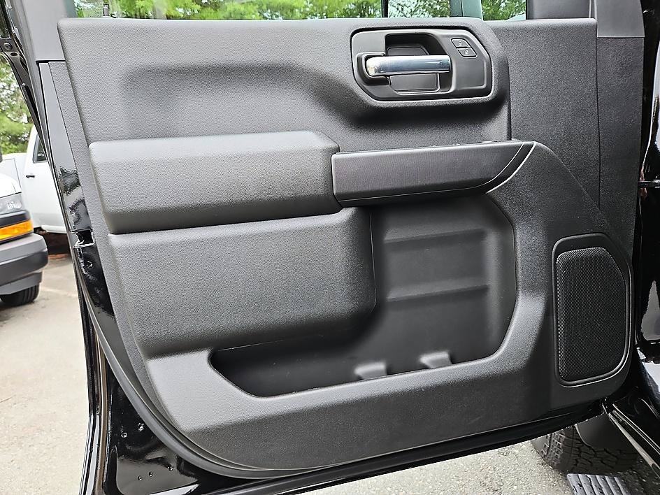 New 2026 Chevrolet Silverado 2500 Custom w/ Custom Convenience Package AWD/4WD image 13