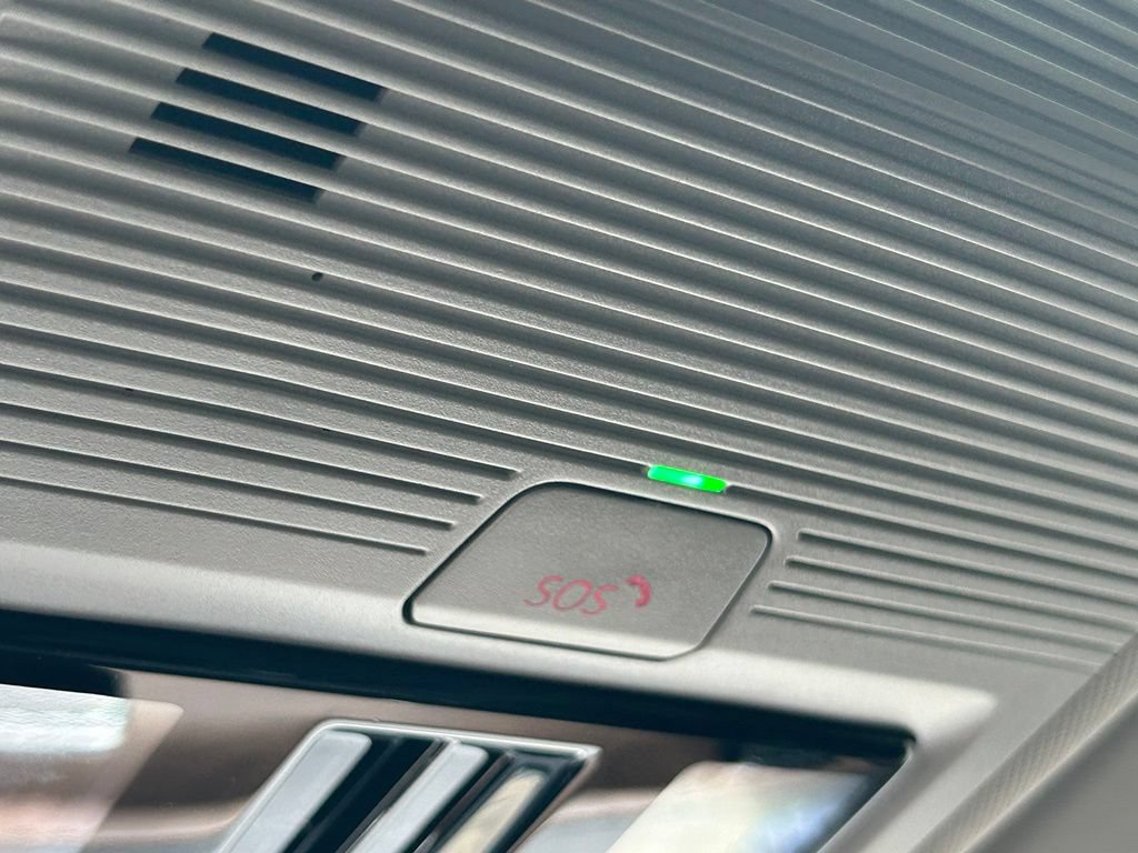 New 2026 Volkswagen Atlas SE FWD image 54