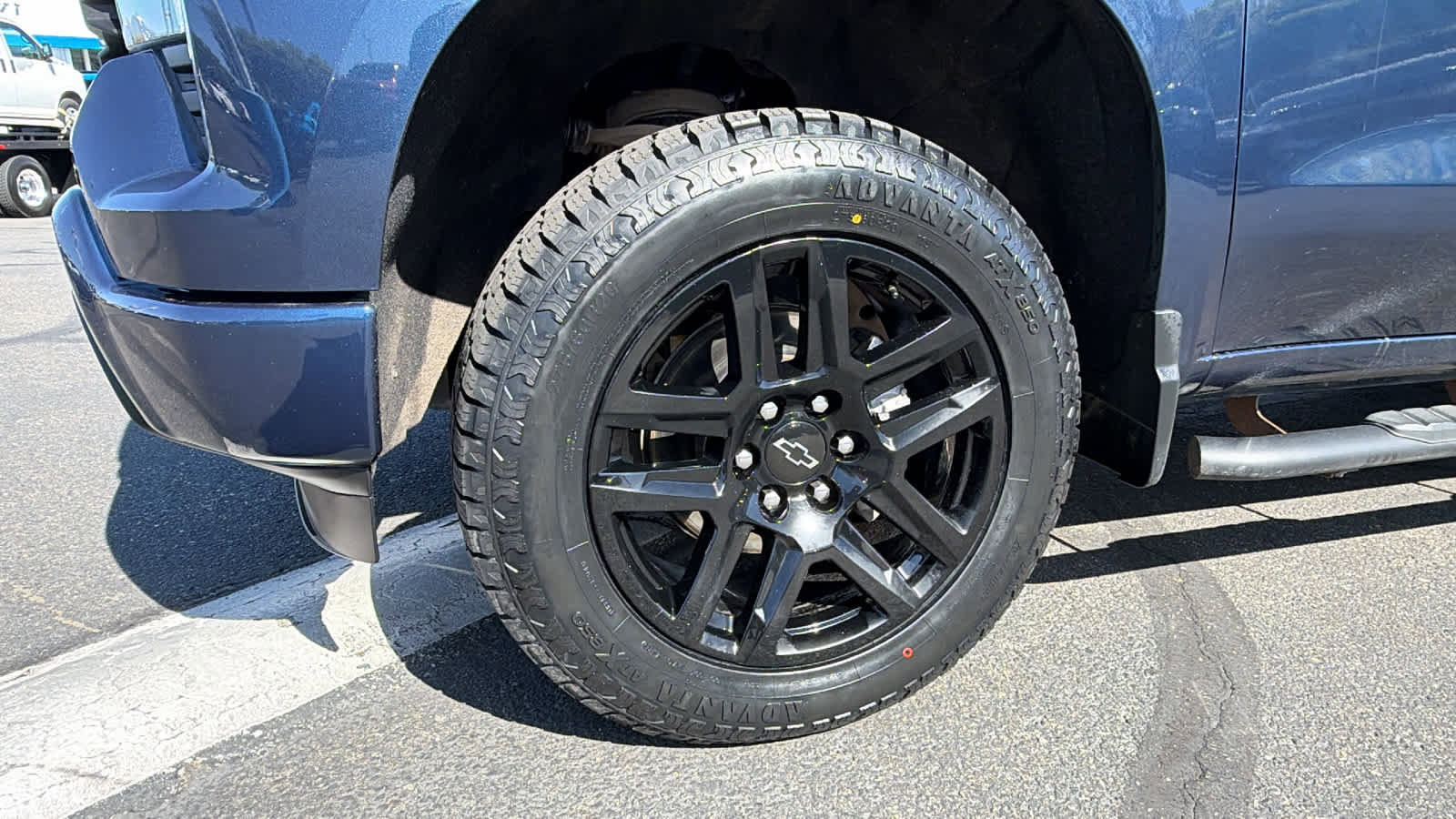 Used 2022 Chevrolet Silverado 1500 Custom AWD/4WD image 9