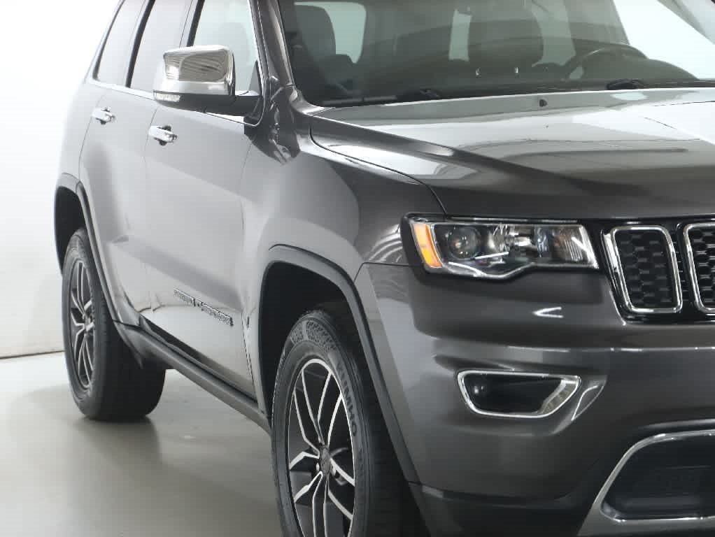 Used 2020 Jeep Grand Cherokee Limited AWD/4WD image 8