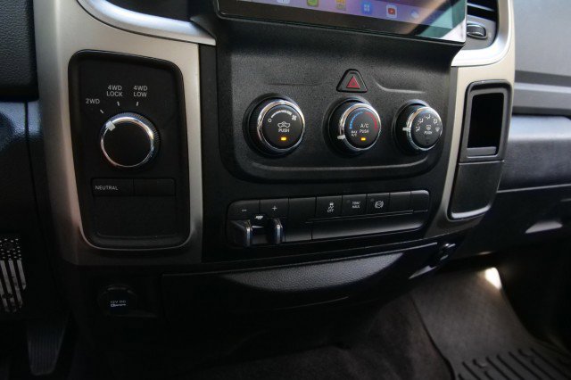 Used 2016 RAM 2500 SLT image 14
