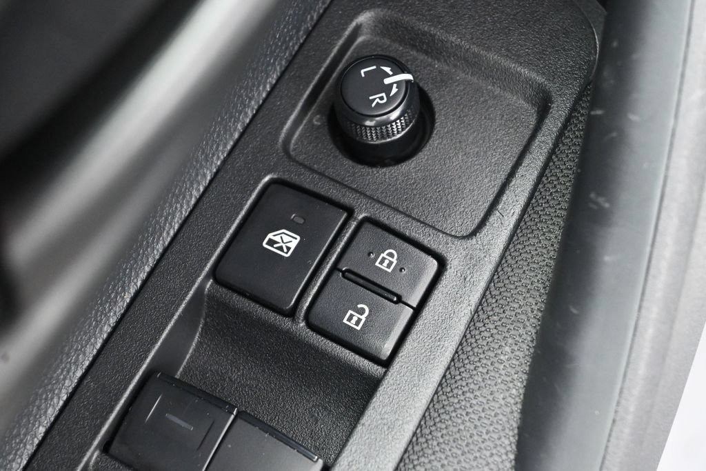 Used 2026 Toyota Corolla LE FWD image 11