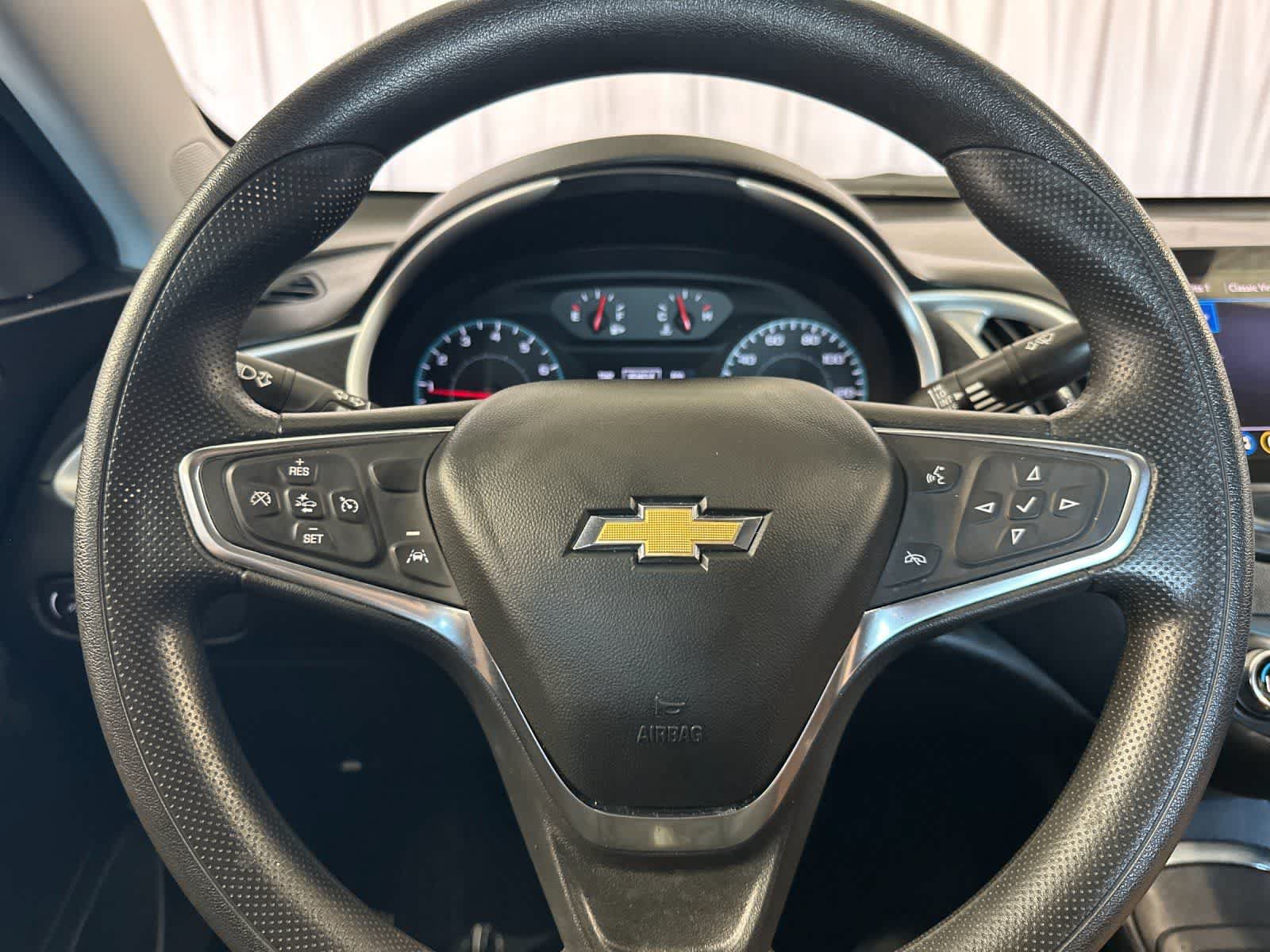 Used 2024 Chevrolet Malibu LT FWD image 23