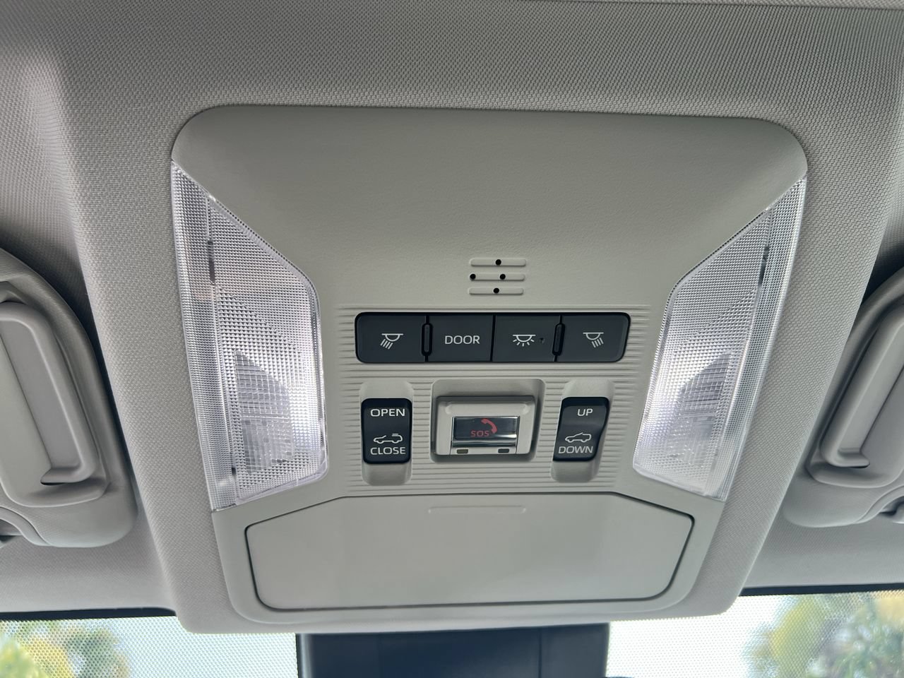 Used 2024 Toyota RAV4 XLE Premium FWD image 29