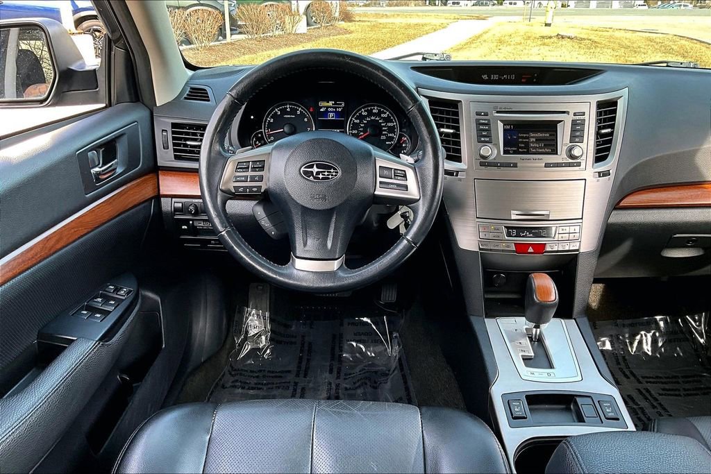 Used 2013 Subaru Outback 2.5i Limited w/ Moonroof Pkg image 17