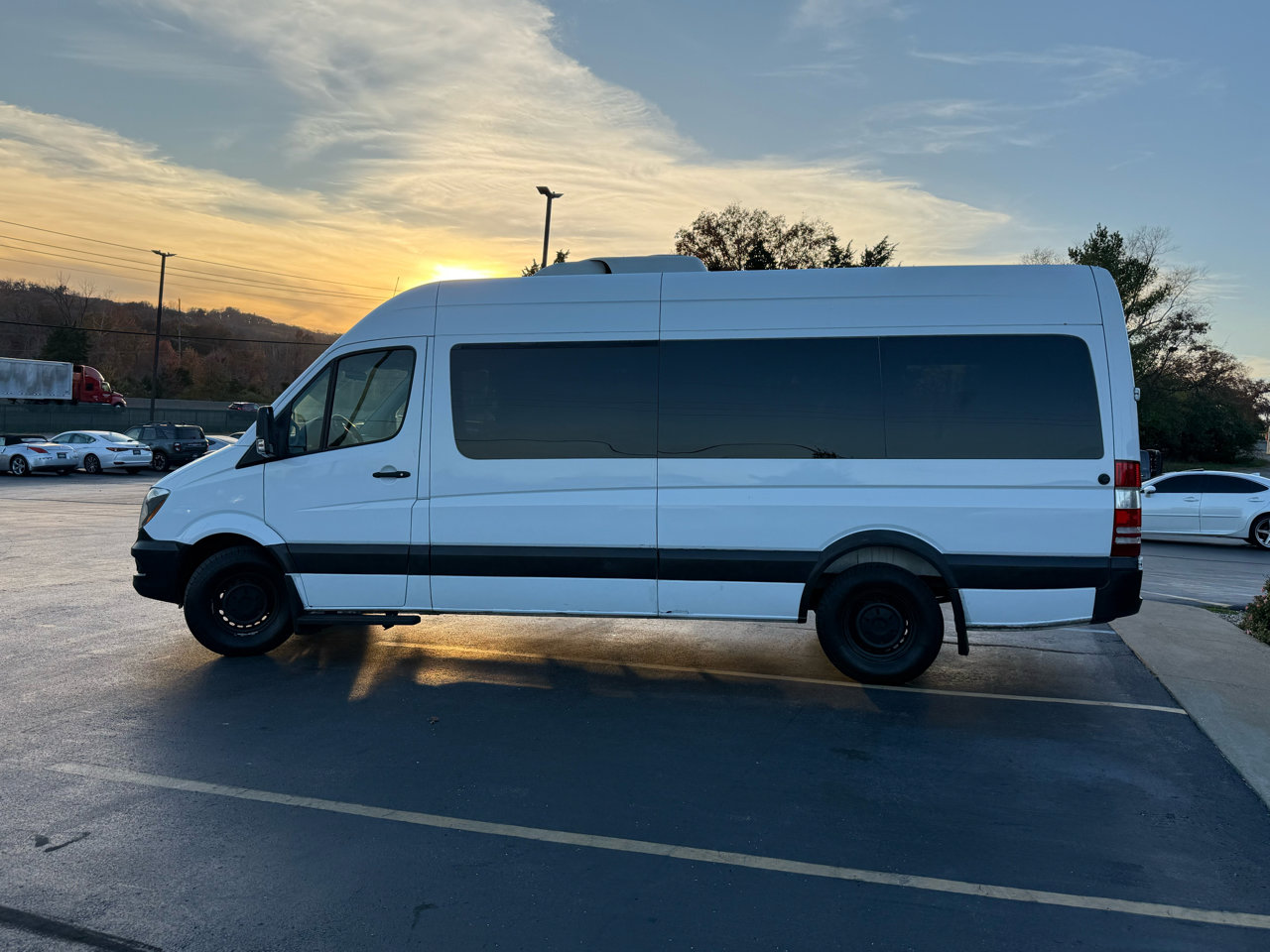 Used 2018 Mercedes-Benz Sprinter 2500 image 6