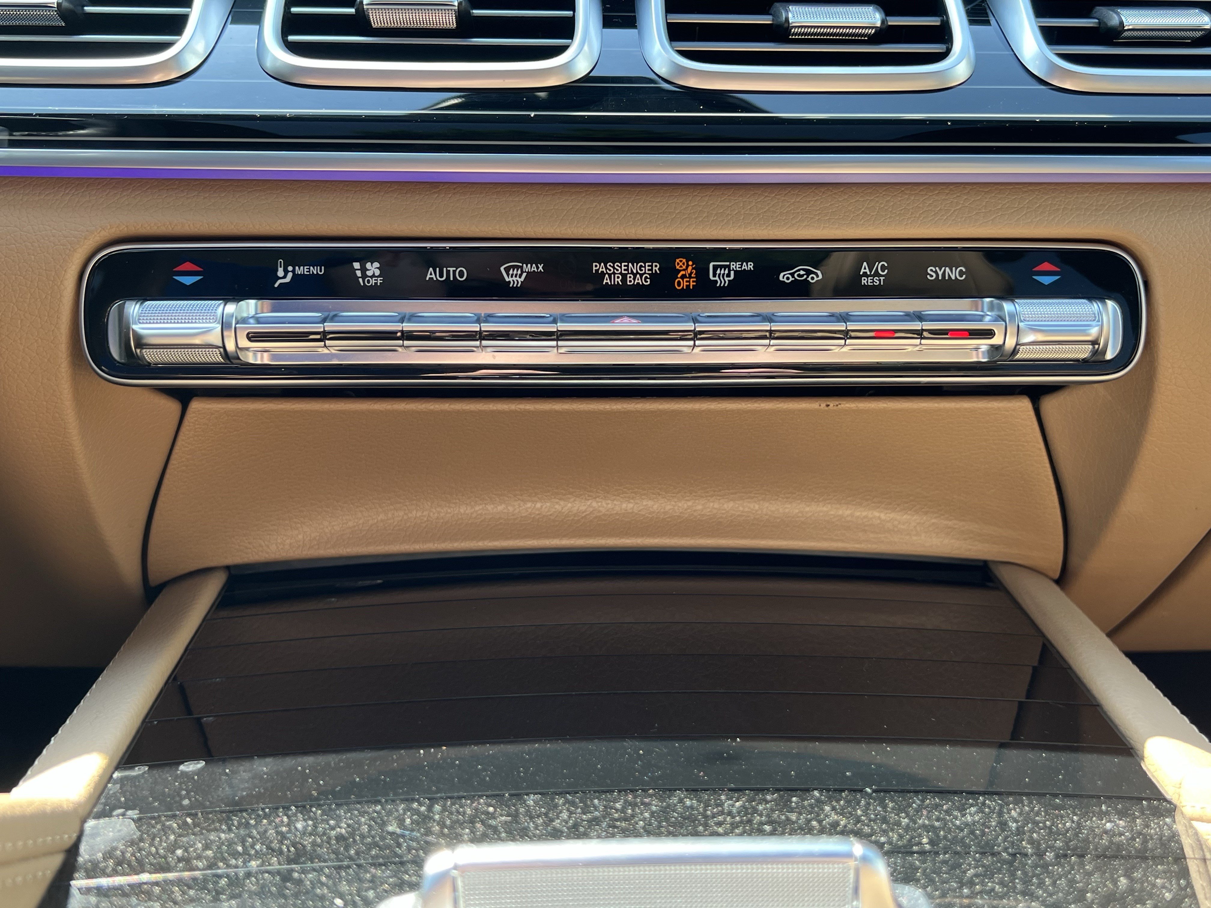 Certified 2025 Mercedes-Benz GLS 450 4MATIC image 30