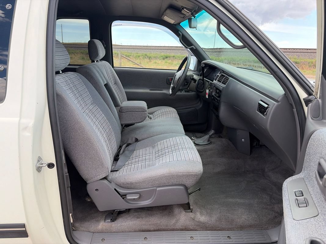 Used 1996 Toyota T100 SR5 AWD/4WD image 17