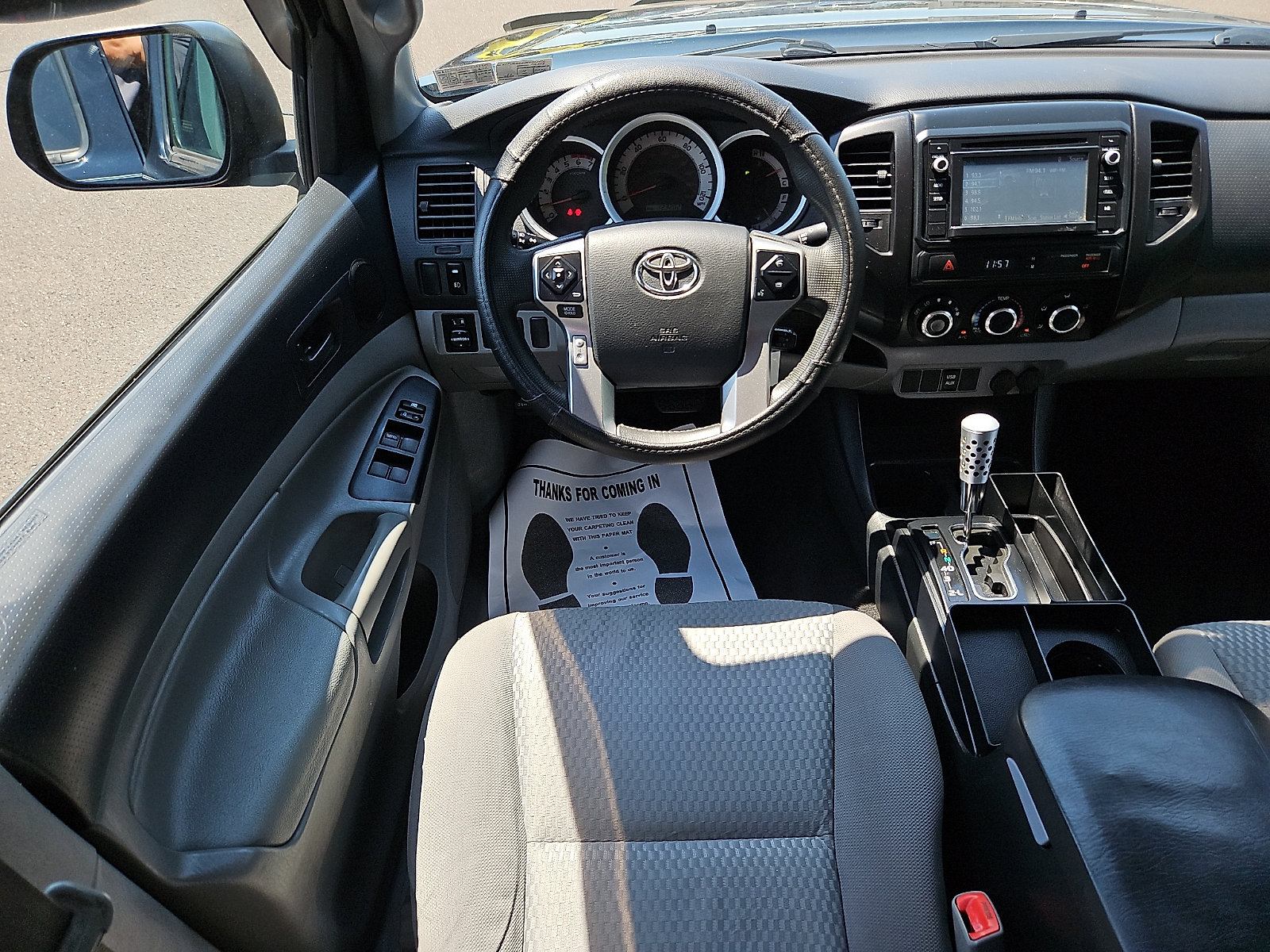 Used 2014 Toyota Tacoma PreRunner w/ Convenience Package RWD image 11