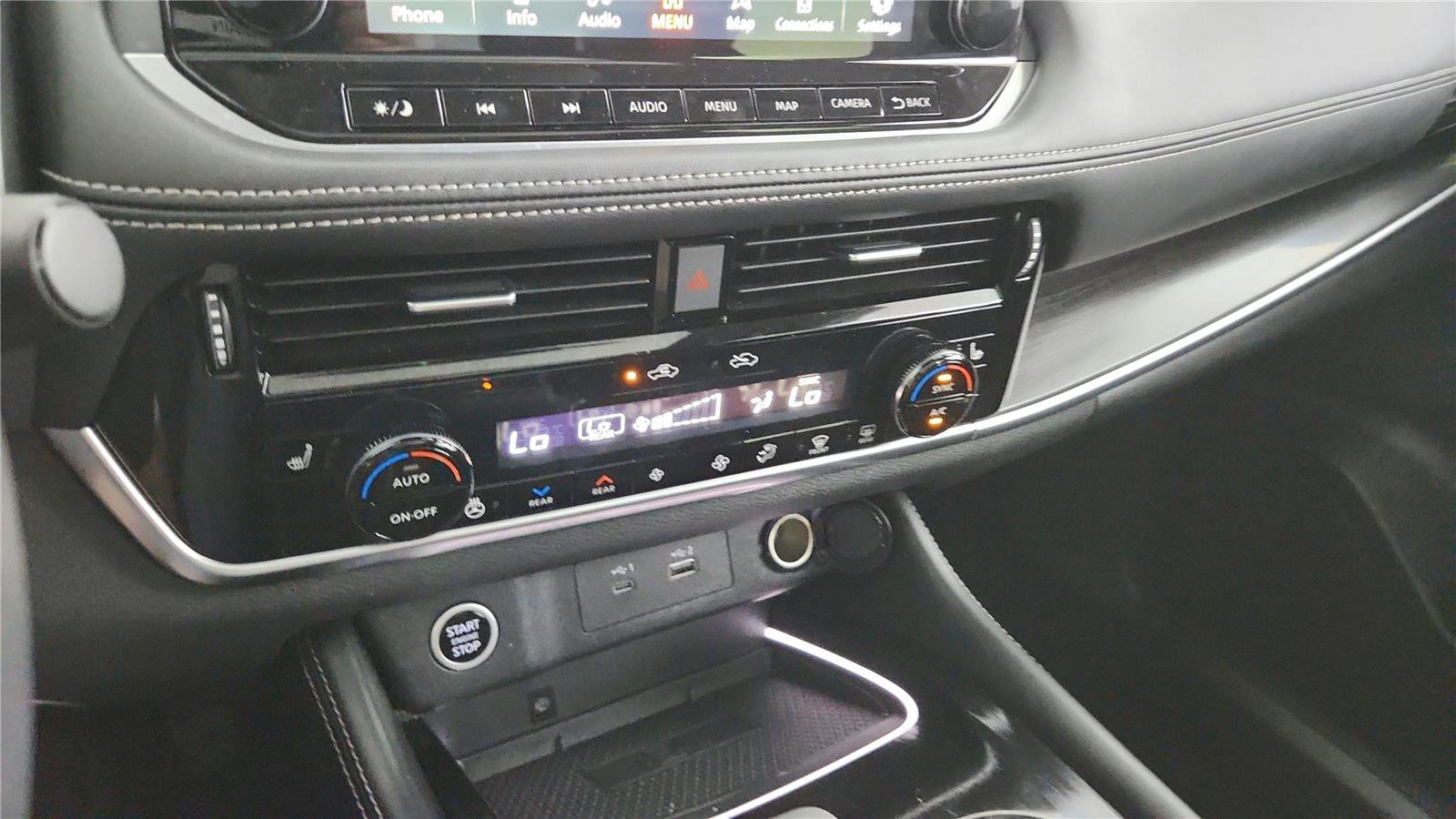 Used 2023 Nissan Rogue Platinum w/ Platinum Premium Package FWD image 27