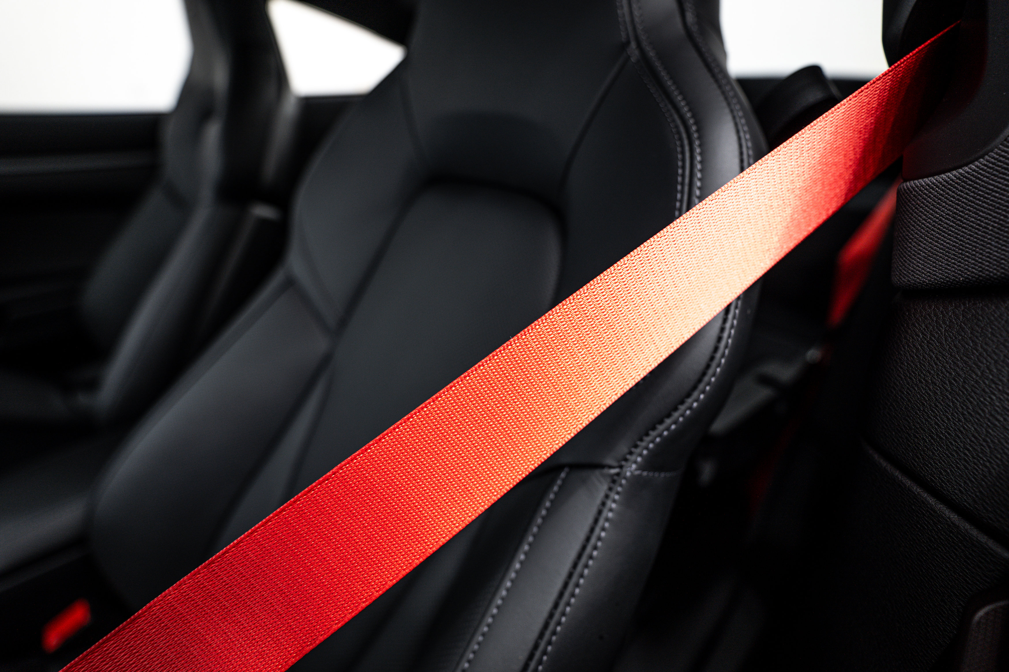 Certified 2025 Porsche 911 Carrera image 24