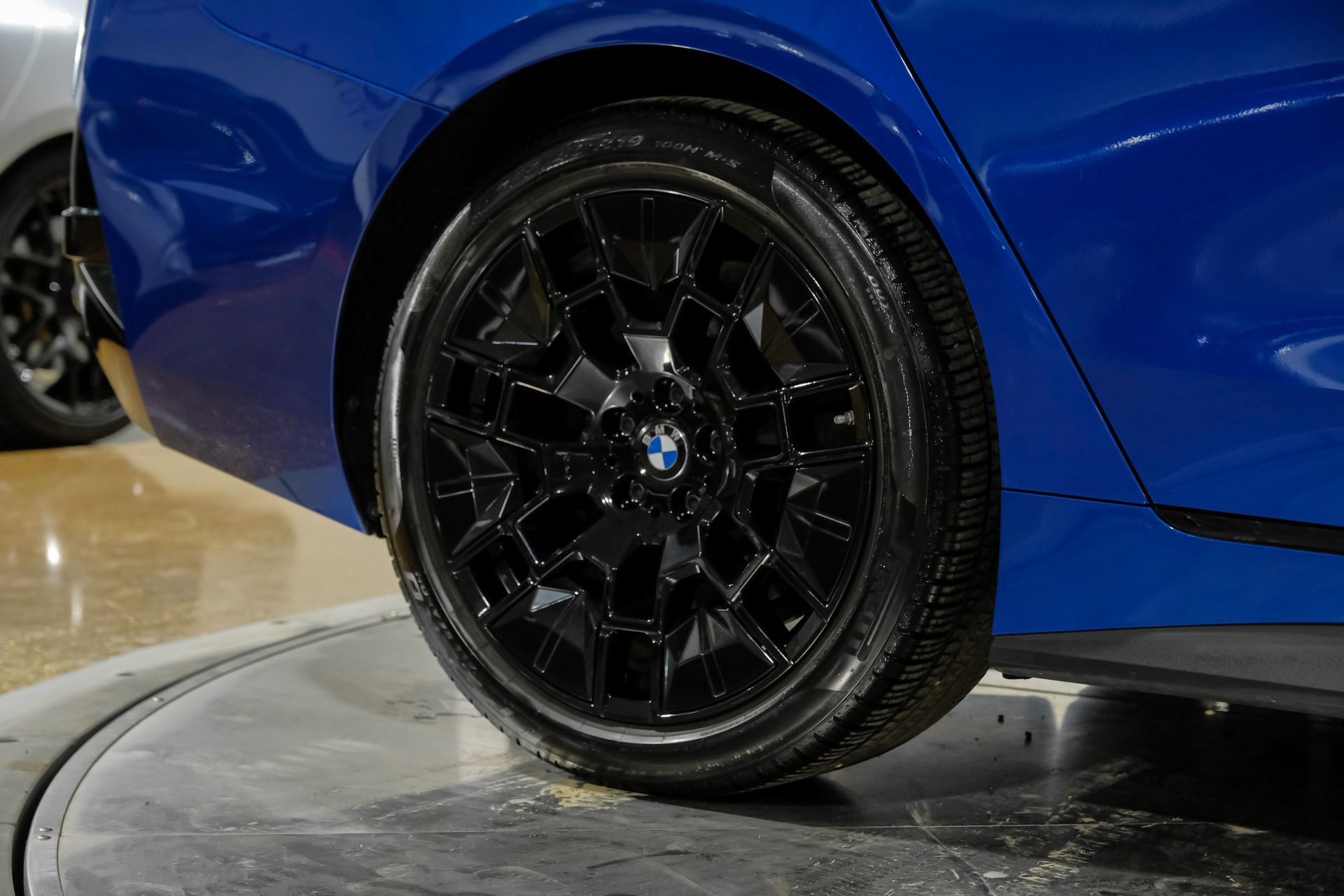 Used 2025 BMW 430i xDrive w/ M Sport Package image 59