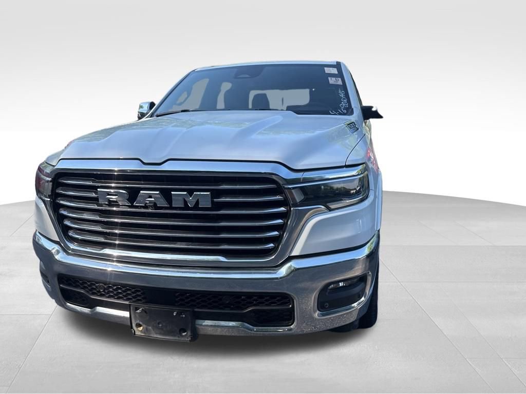 Used 2025 RAM 1500 Laramie image 4