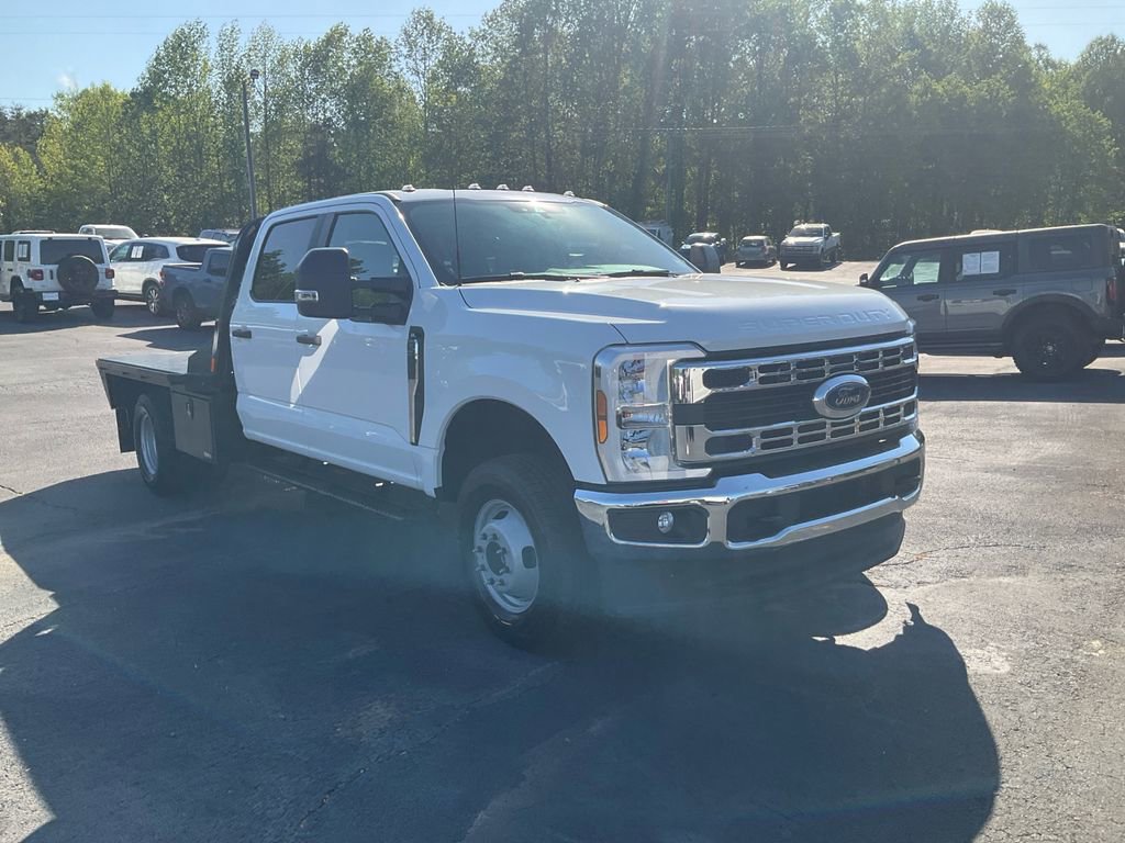 Used 2026 Ford F350 XL w/ XL Chrome Package AWD/4WD image 3