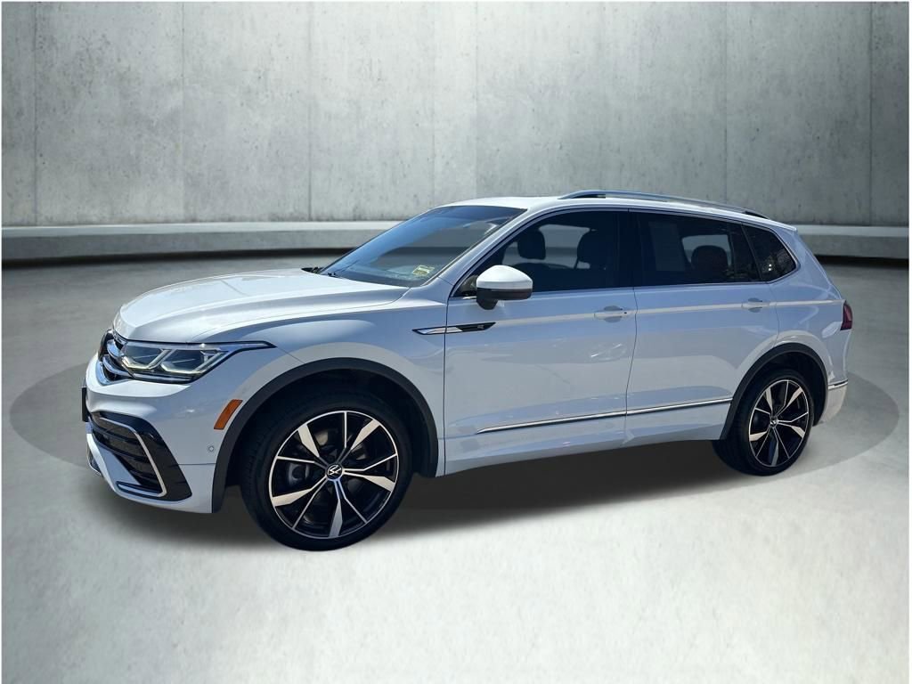 Used 2022 Volkswagen Tiguan SEL R-Line image 1