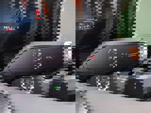 New 2026 Chevrolet Equinox LT w/ Convenience Package II image 32