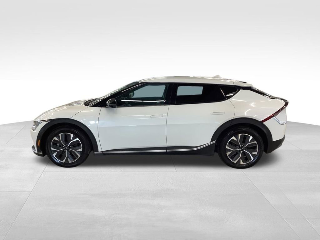 Certified 2024 Kia EV6 Light AWD/4WD image 10
