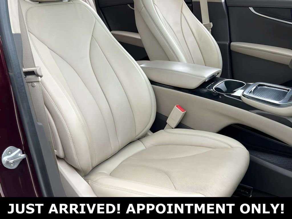 Used 2022 Lincoln Nautilus Reserve FWD image 13