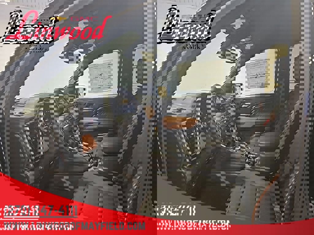 New 2026 GMC Canyon AT4 w/ AT4 Premium Package image 10