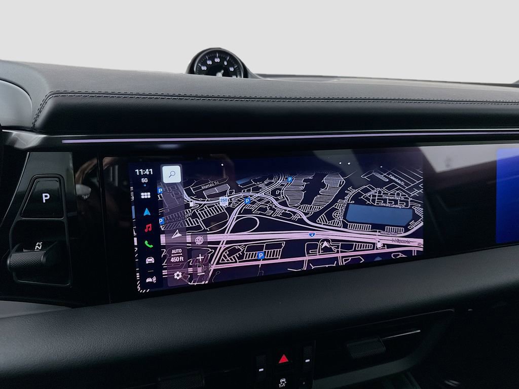 Used 2025 Porsche Macan 4S Electric image 16