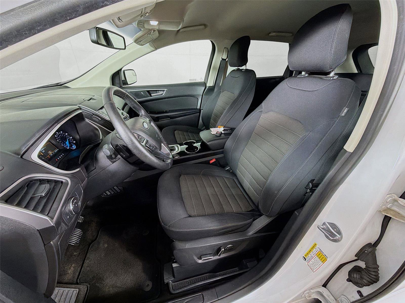 Used 2018 Ford Edge SEL w/ Class II Trailer Tow Package image 11