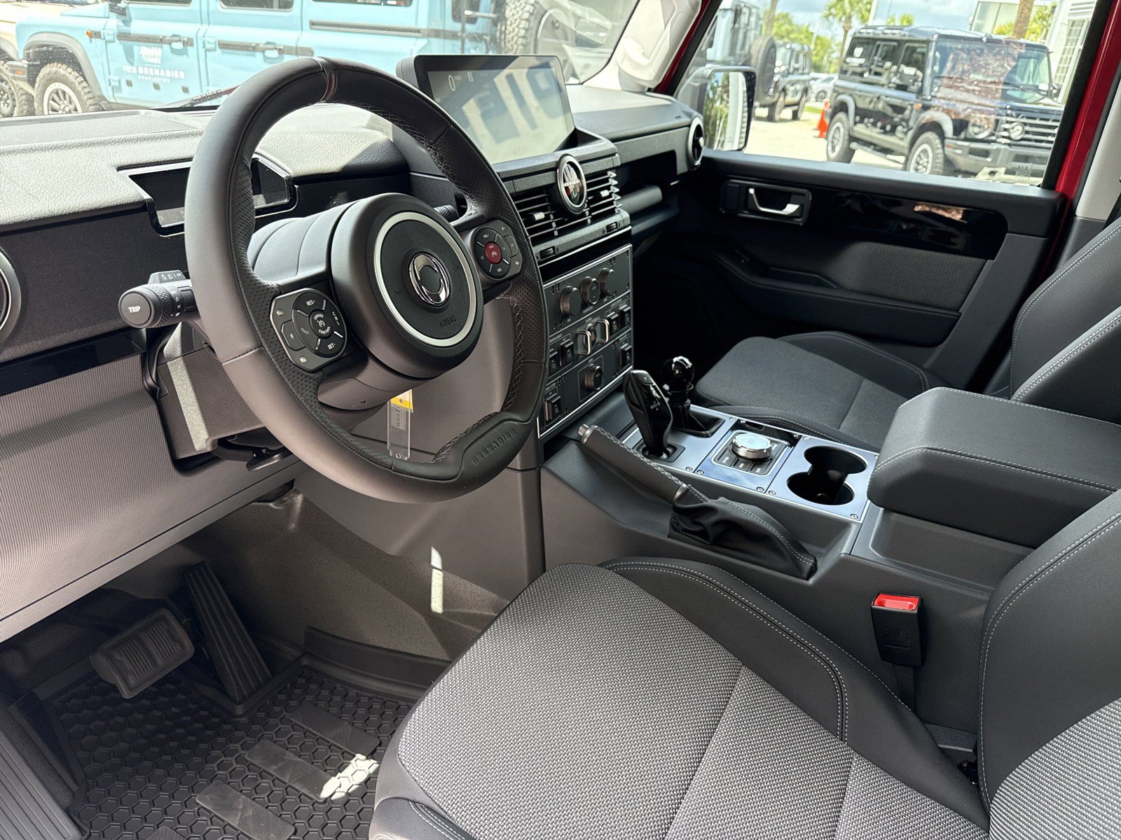 Used 2025 INEOS Grenadier Station Wagon AWD/4WD image 12