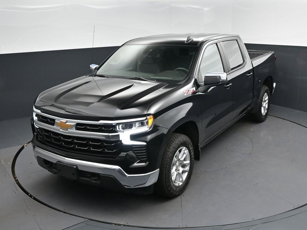 Used 2024 Chevrolet Silverado 1500 LT AWD/4WD image 13