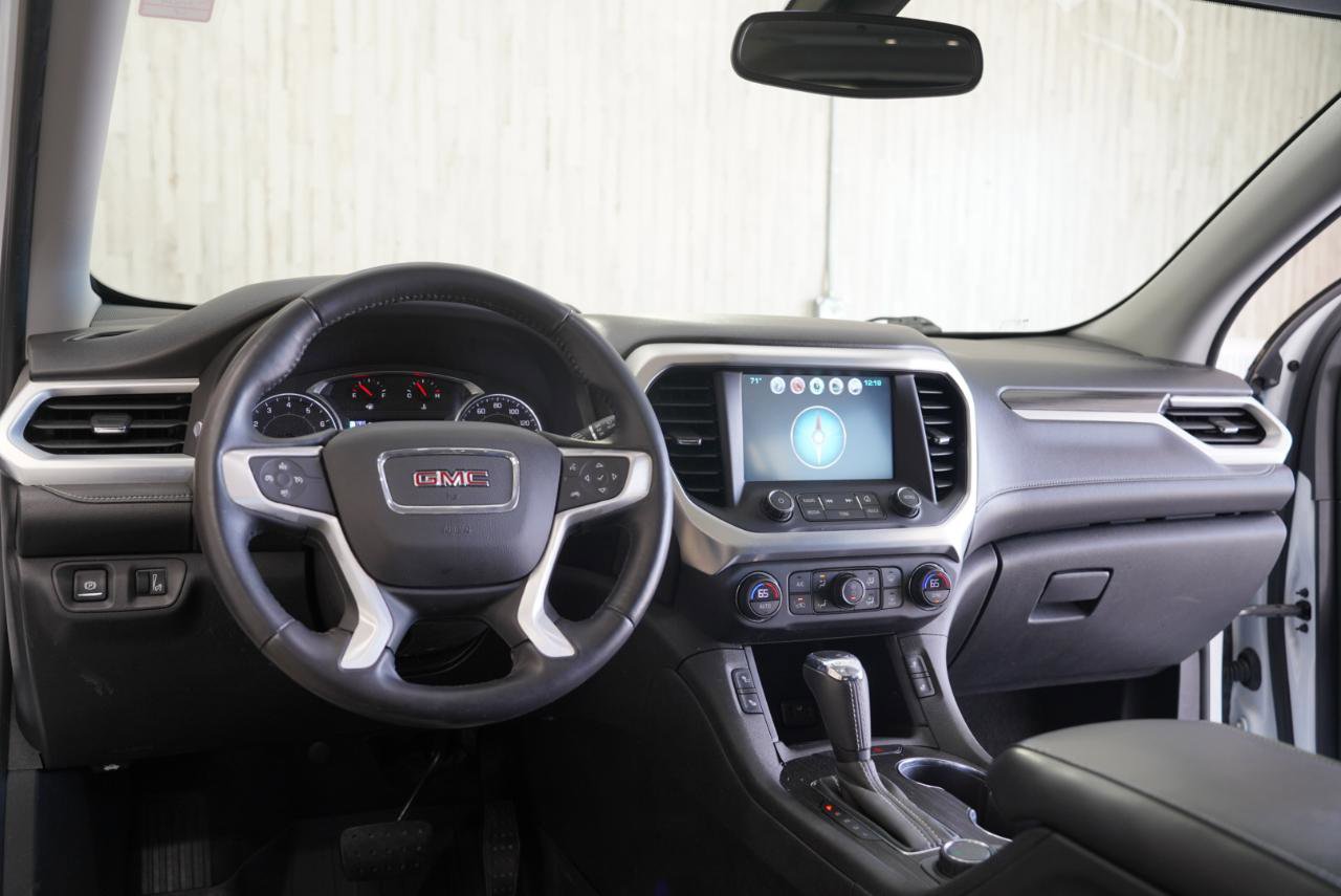 Used 2018 GMC Acadia SLT FWD image 11