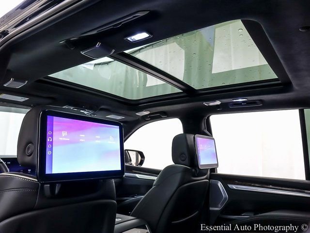 Certified 2025 Cadillac Escalade Sport Platinum image 13