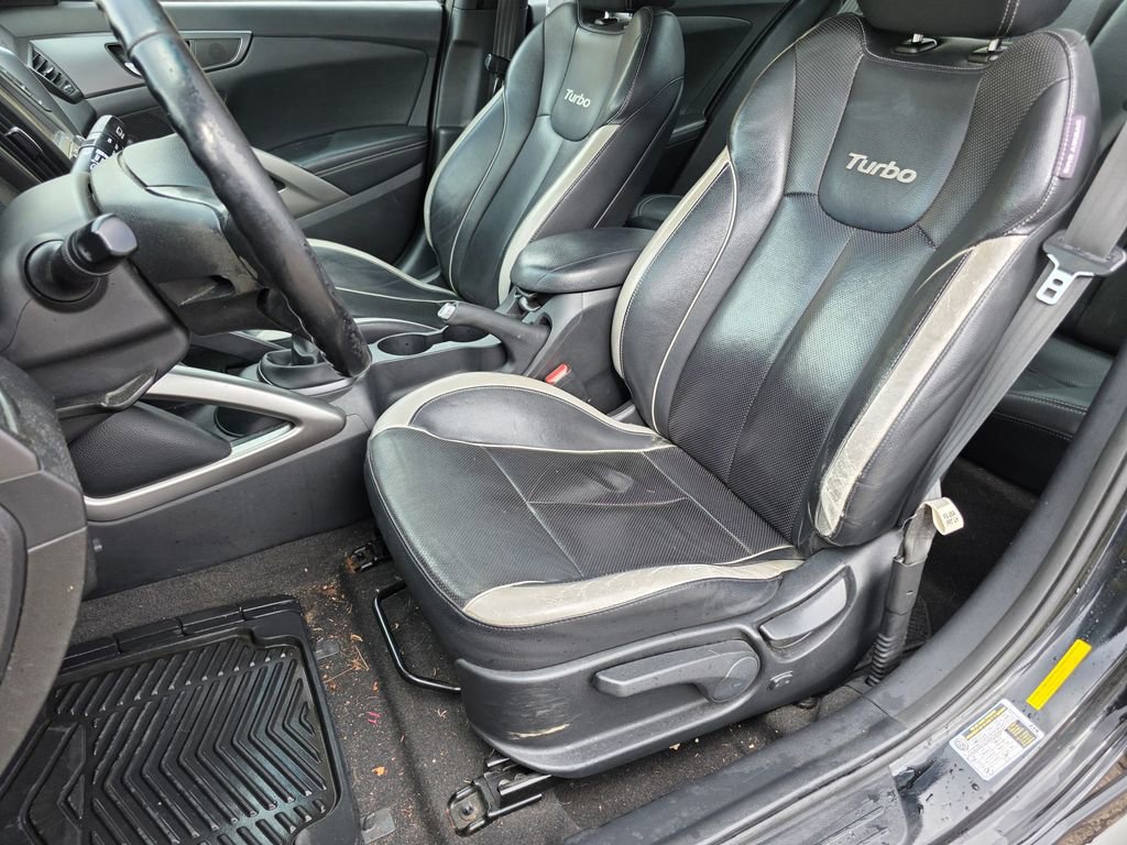 Used 2013 Hyundai Veloster Turbo image 19