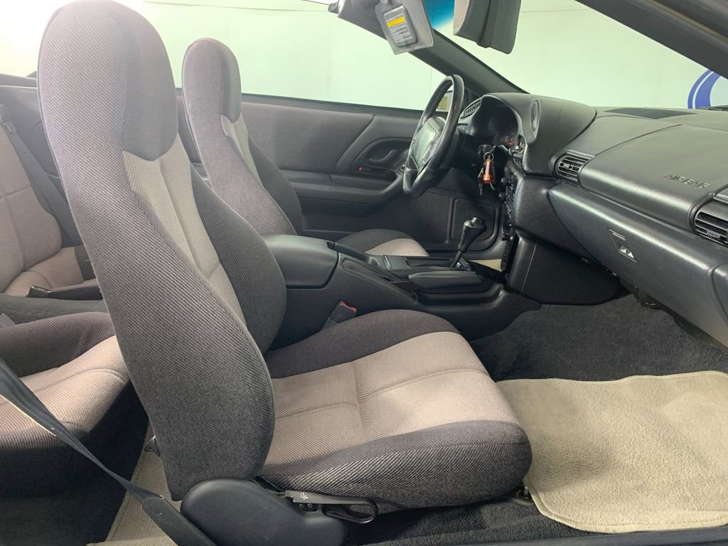 Used 1994 Chevrolet Camaro Z28 image 31