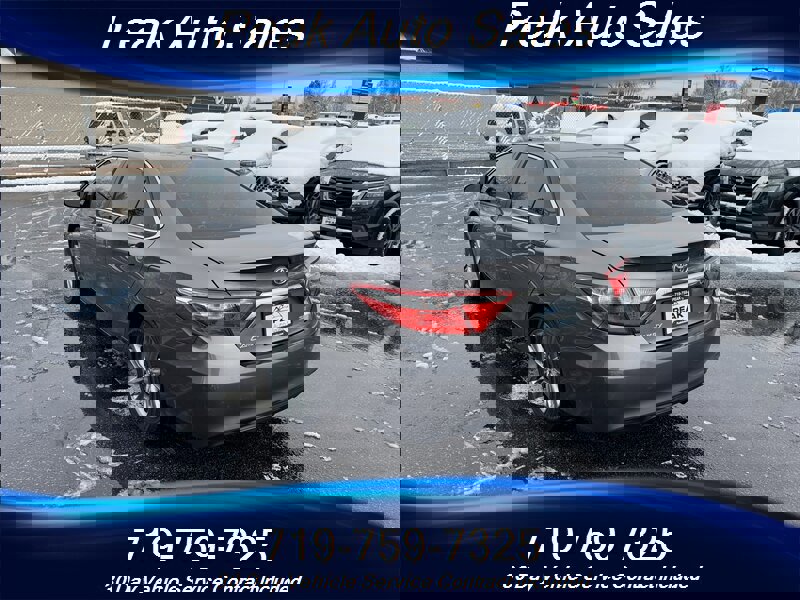 Used 2015 Toyota Camry SE image 5