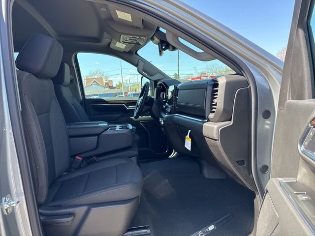 New 2026 GMC Sierra 2500 SLE w/ SLE Value Package; image 9