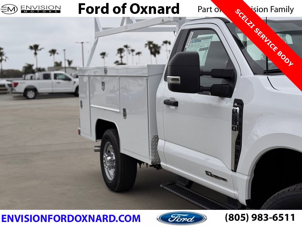 New 2025 Ford F350 XL w/ XL Chrome Package AWD/4WD image 5