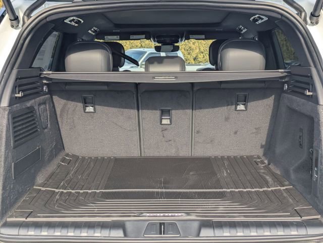New 2026 Land Rover Range Rover Sport SE image 16